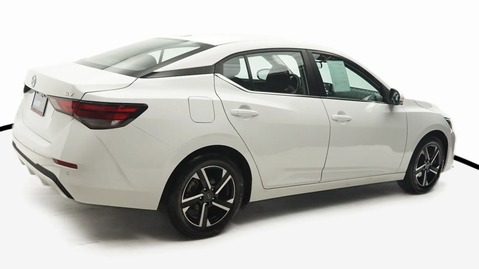 More photos of 2024 Nissan Sentra SV at Auto City, CA