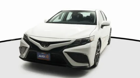 White 2021 Toyota Camry SE for sale in El Cajon, CA