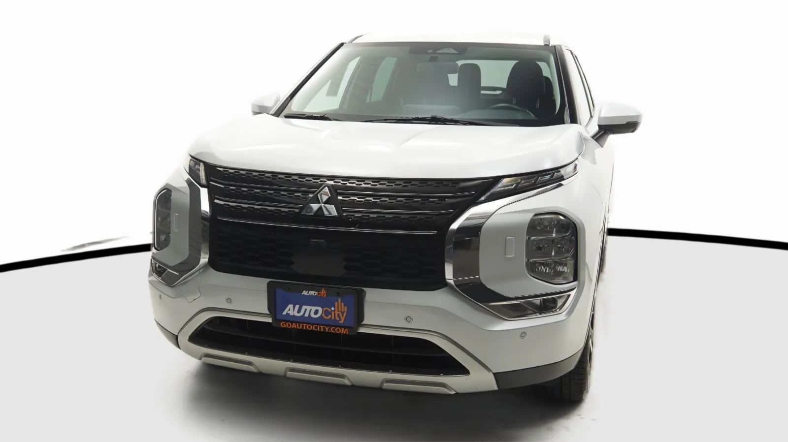 Another view of 2023 Mitsubishi Outlander SE for sale in El Cajon, CA at Auto City