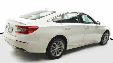 More photos of 2021 Honda Accord LX at Auto City, CA