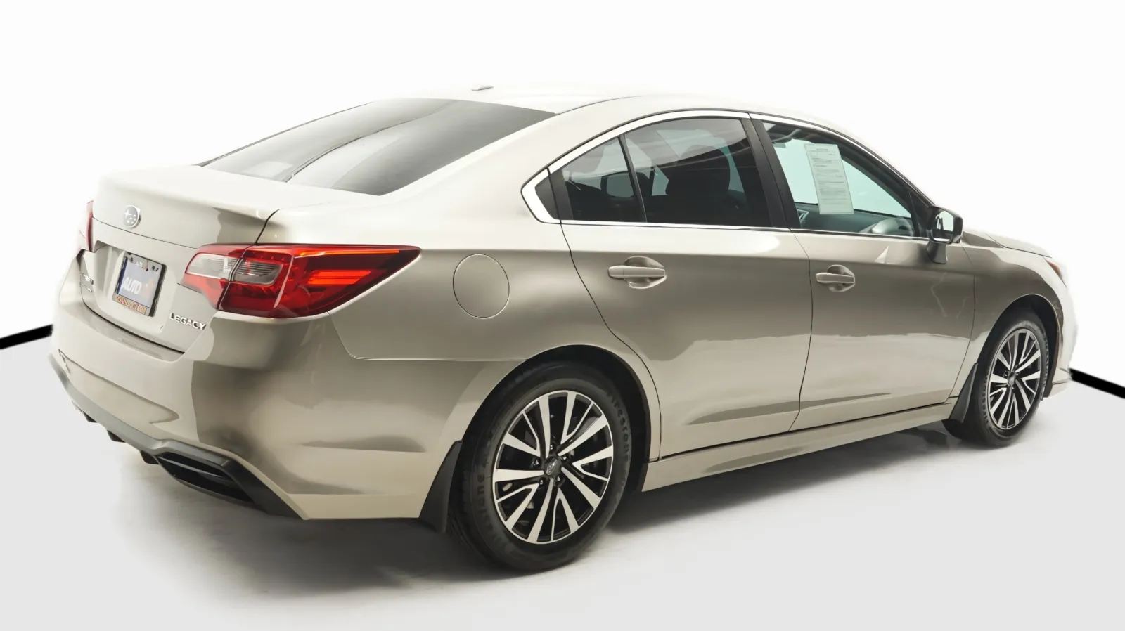More photos of 2019 Subaru Legacy 2.5i at Auto City, CA
