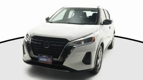 White 2021 Nissan KICKS for sale in El Cajon, CA