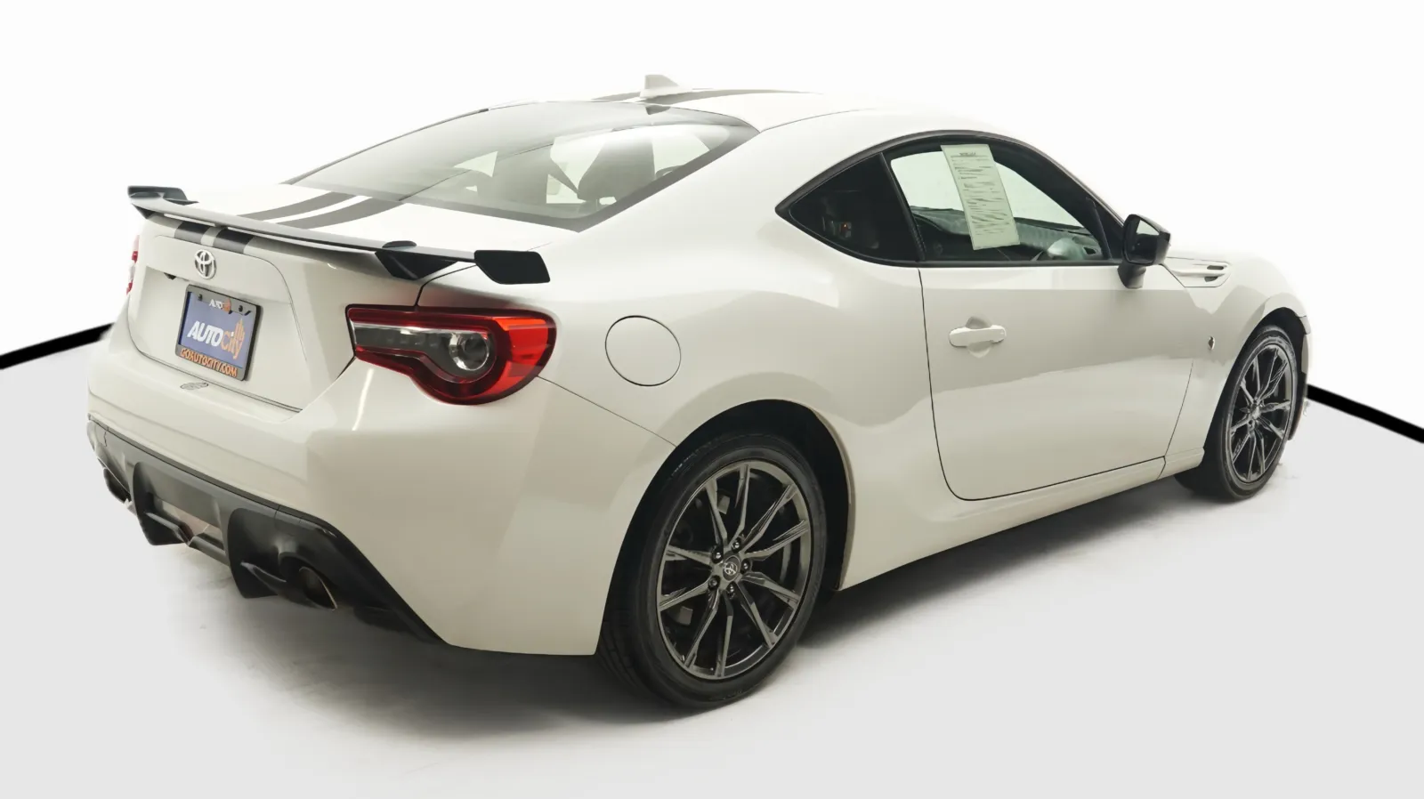 More photos of 2017 Toyota 86 0 Special Edition at Auto City, CA