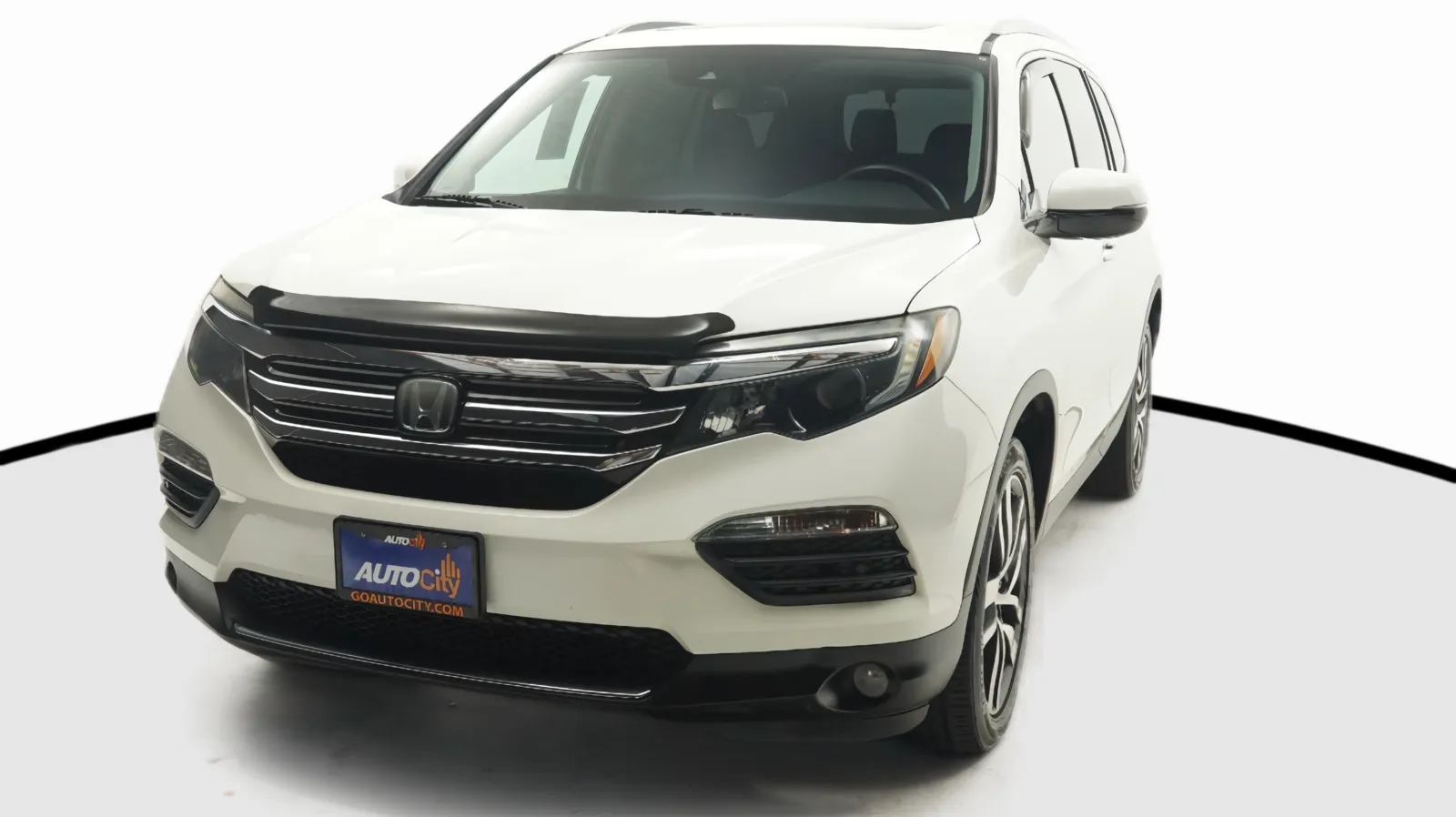 White 2017 Honda Pilot Touring for sale in El Cajon, CA