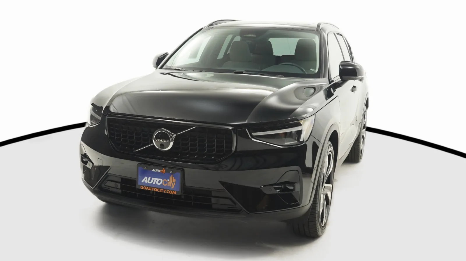 Black 2023 Volvo XC40 Plus Dark Theme for sale in El Cajon, CA