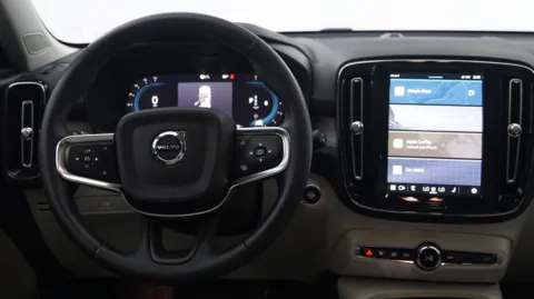 More photos of 2023 Volvo XC40 Plus Dark Theme at Auto City, CA