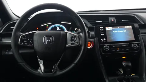 More photos of 2020 Honda Civic Hatchback EX at Auto City, CA