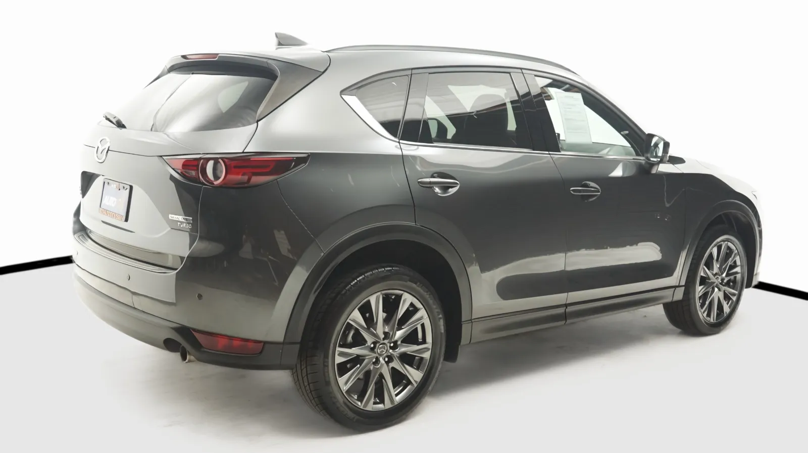 More photos of 2021 Mazda CX-5 Signature at Auto City, CA