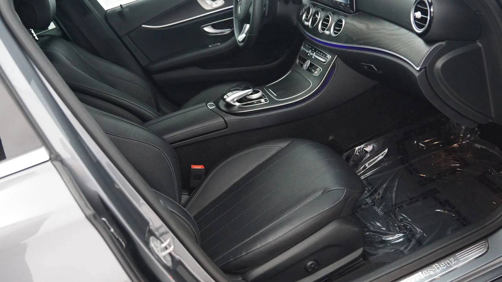More photos of 2018 Mercedes-Benz E Class E 300 at Auto City, CA