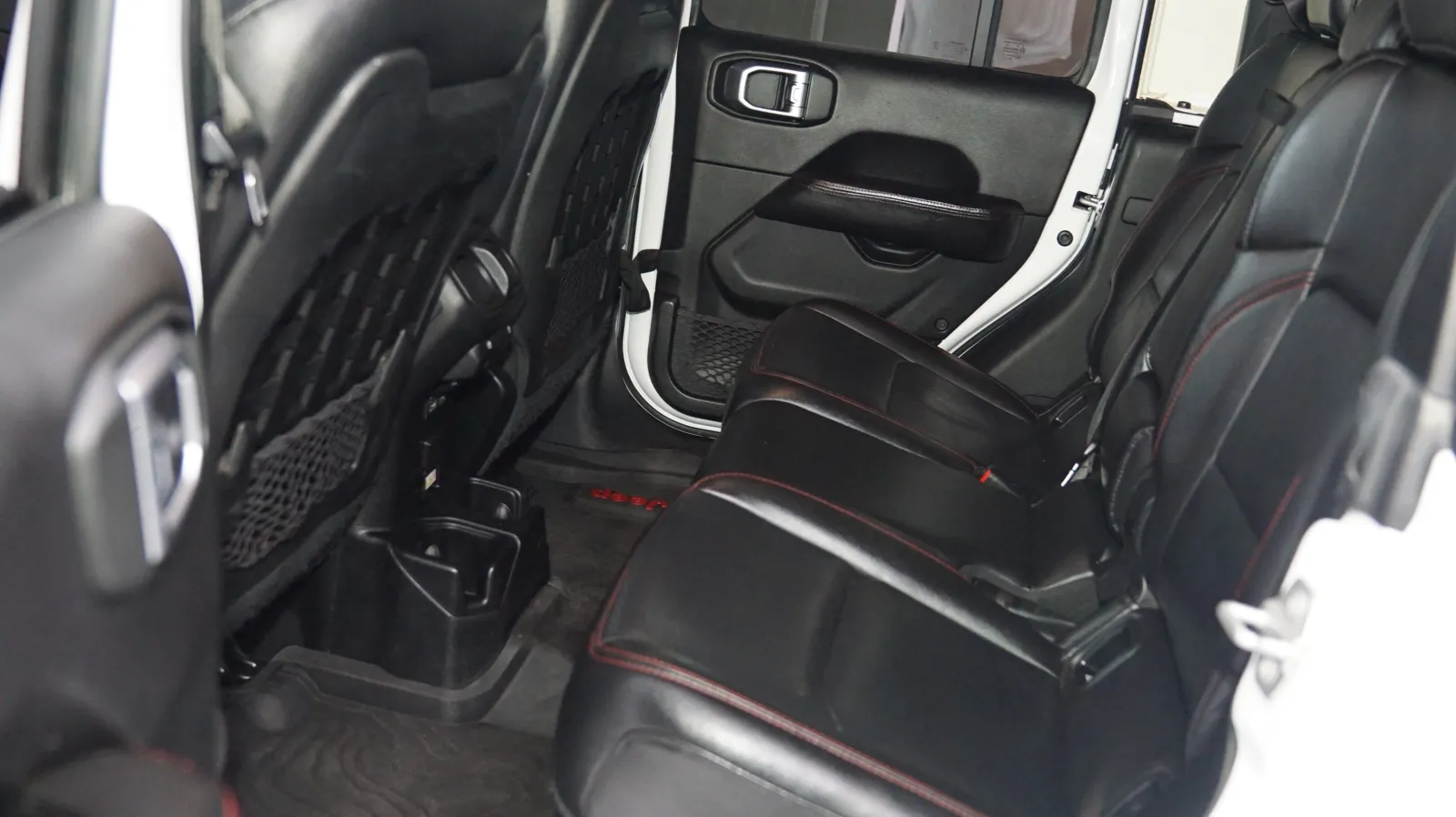 2020 Jeep Gladiator Rubicon - Photo 14