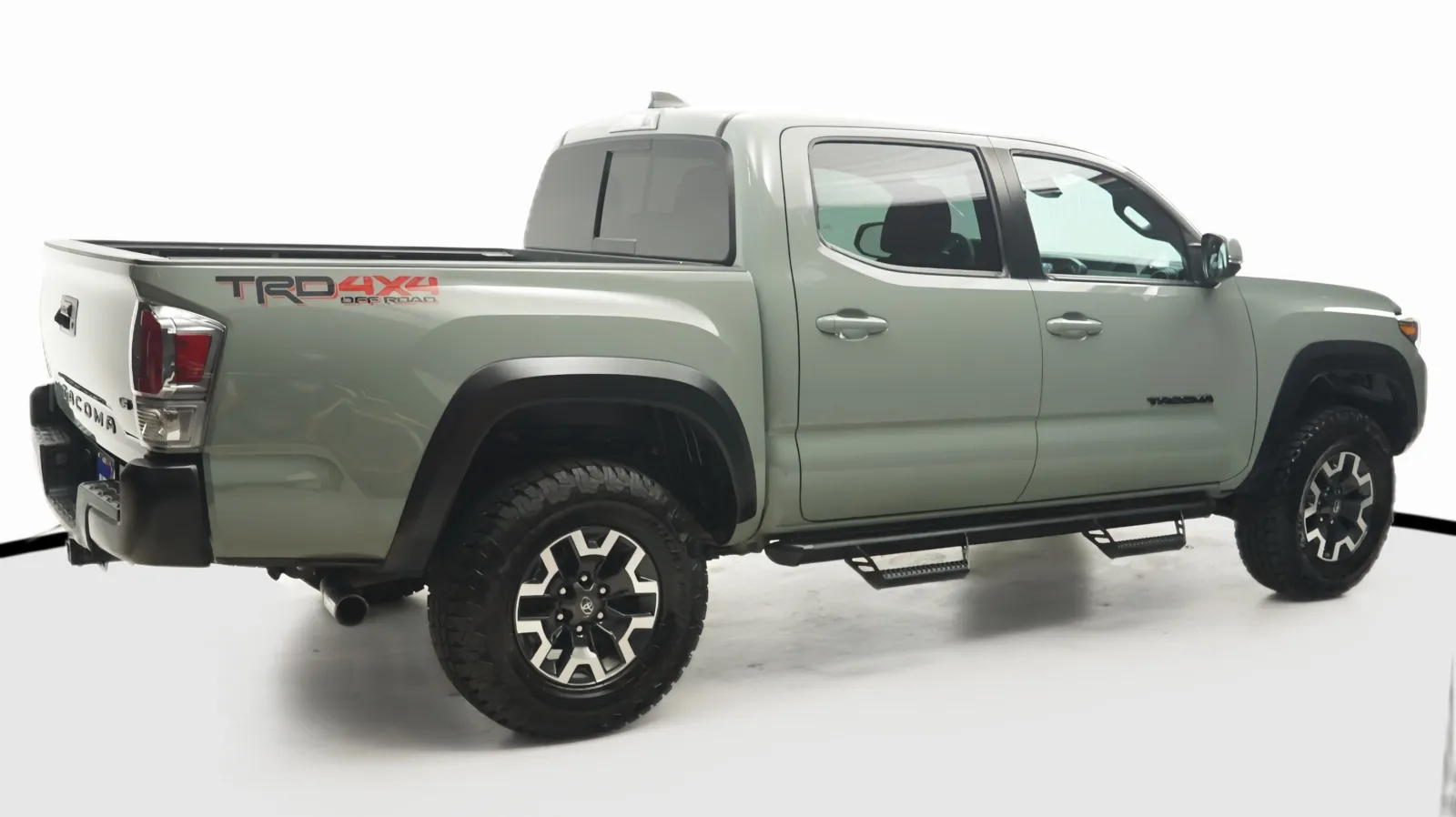 More photos of 2023 Toyota Tacoma TRD Off Road at Auto City, CA