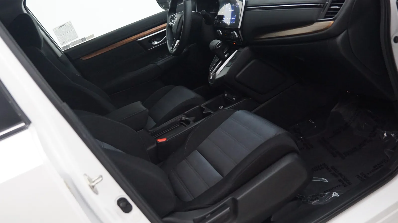 More photos of 2020 Honda CR-V EX at Auto City, CA