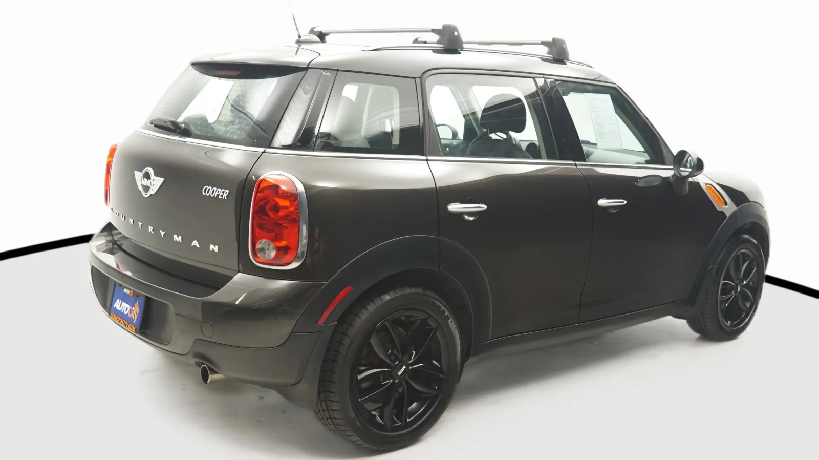 More photos of 2016 Mini Cooper Countryman Cooper at Auto City, CA