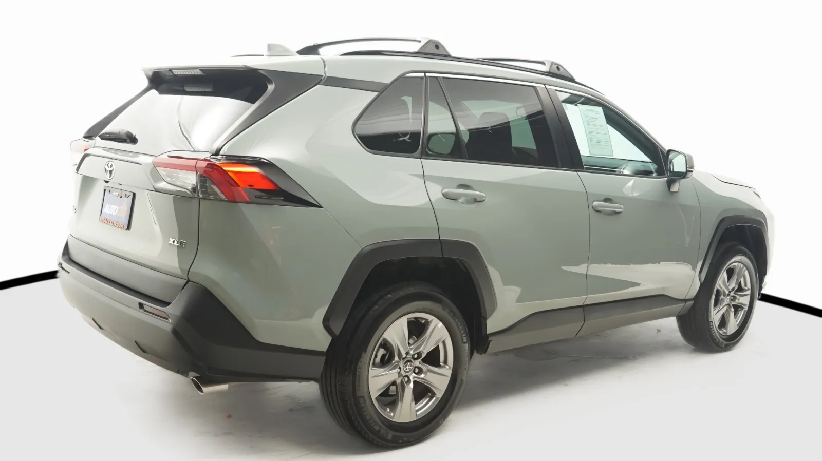 More photos of 2023 Toyota RAV4 XLE at Auto City, CA