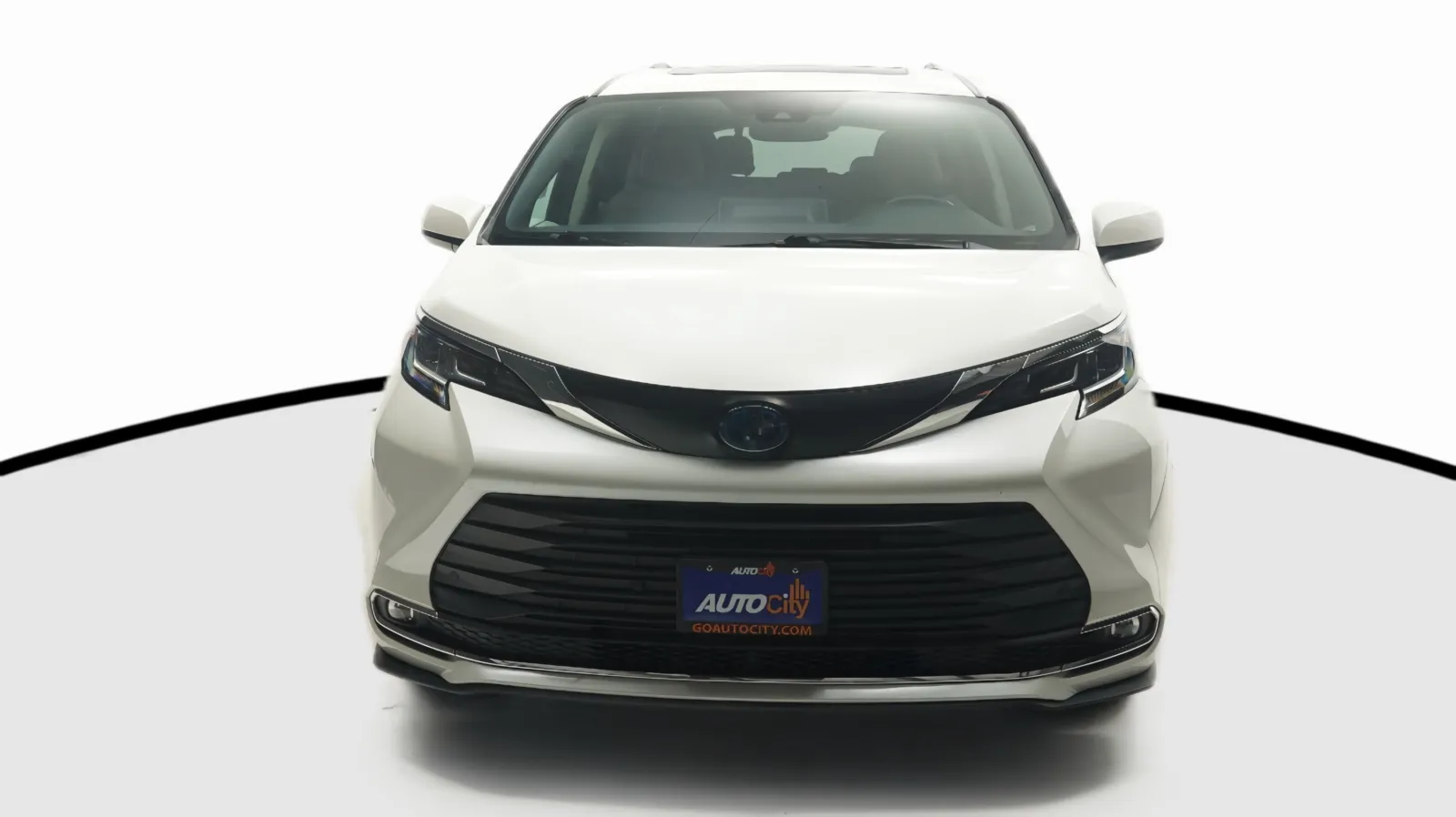 Another view of 2021 Toyota Sienna XLE for sale in El Cajon, CA at Auto City