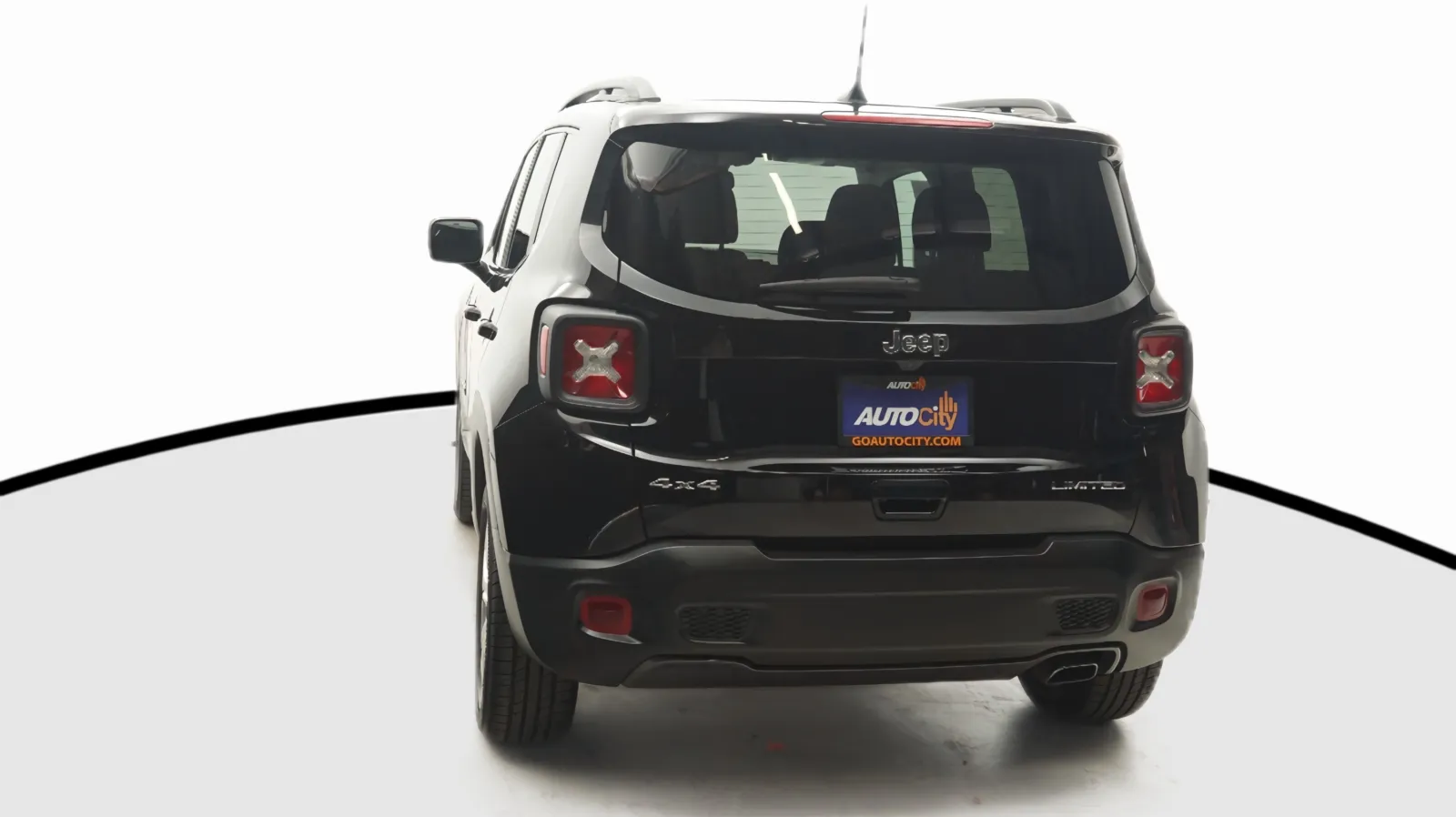 Jeep Renegade photo 13