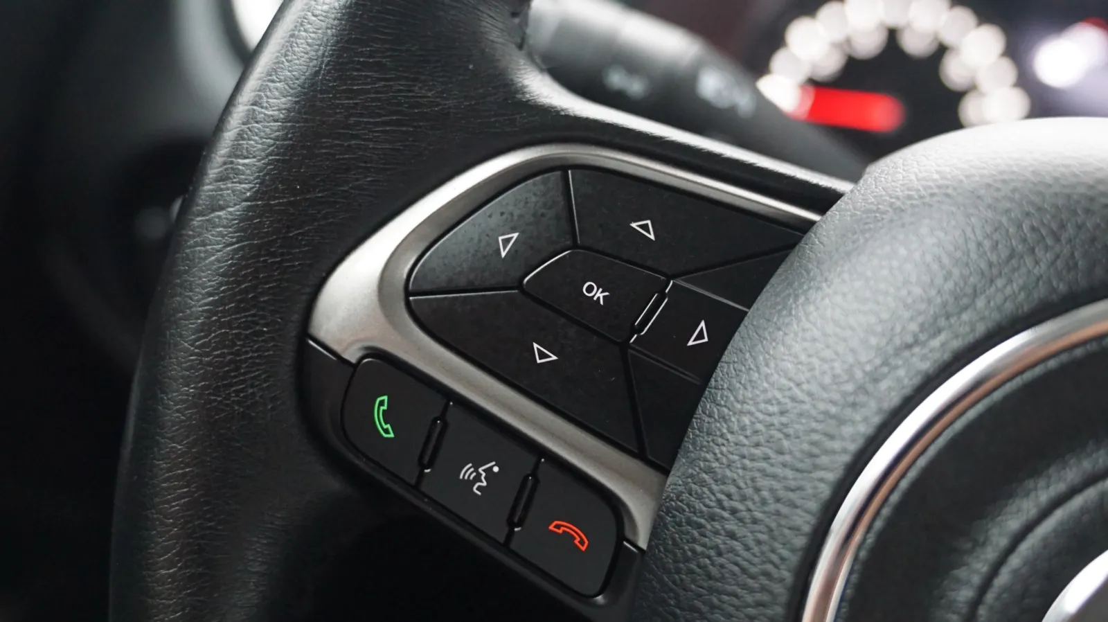 Jeep Renegade photo 17