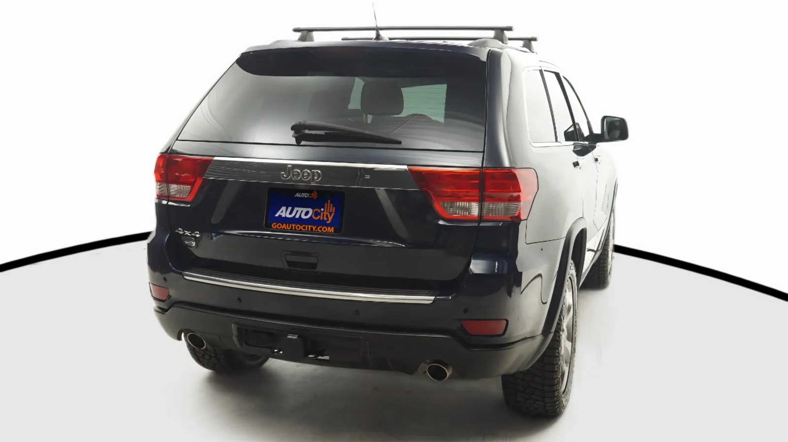 More photos of 2013 Jeep Grand Cherokee Overland at Auto City, CA