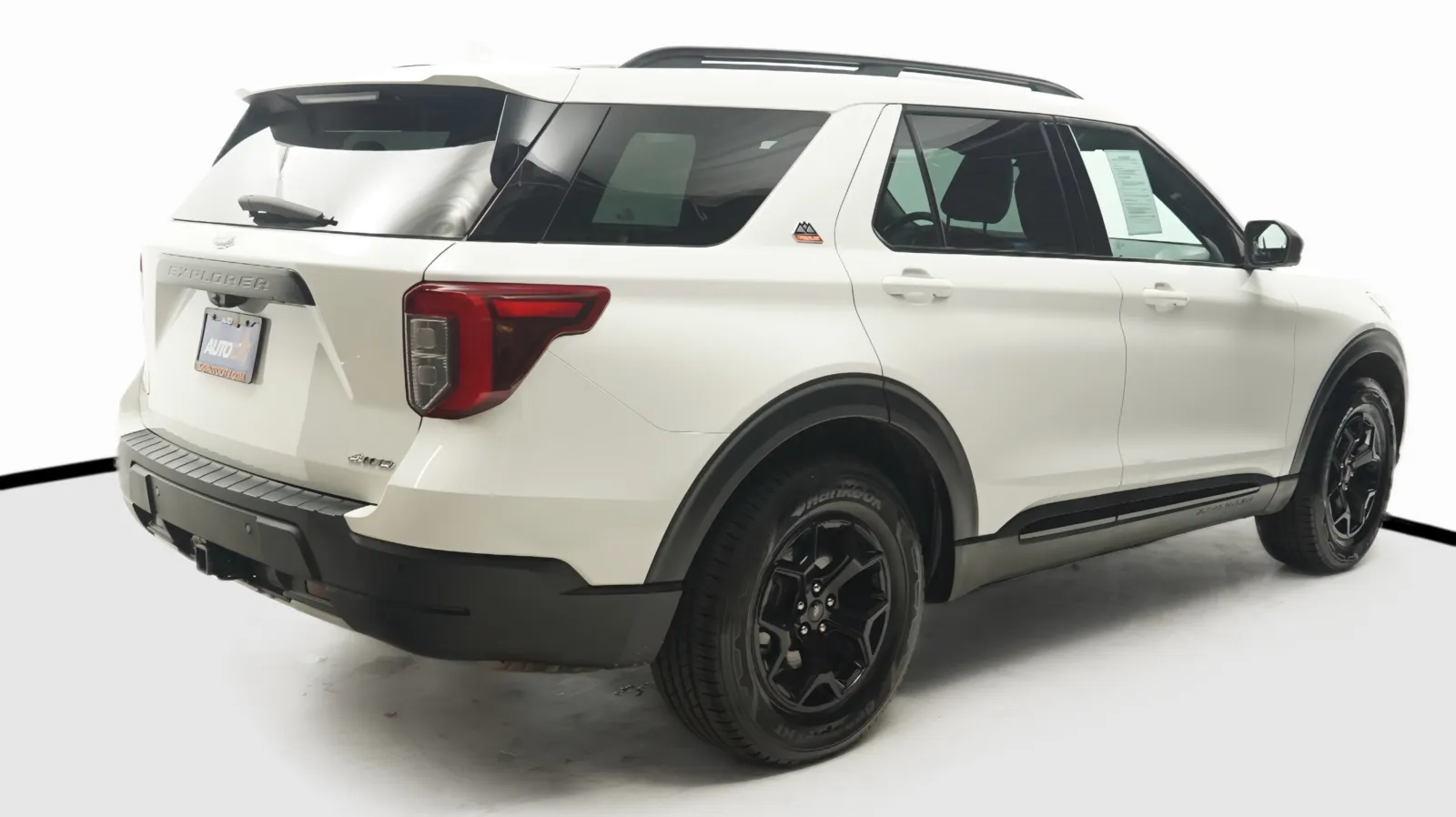 More photos of 2022 Ford Explorer Timberline at Auto City, CA