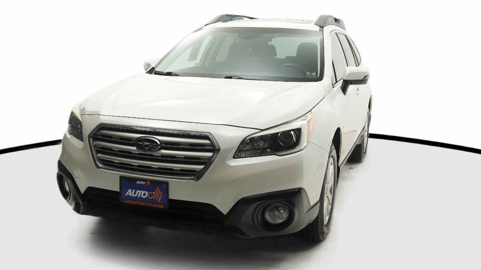 White 2015 Subaru Outback 2.5i Premium for sale in El Cajon, CA
