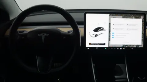 More photos of 2020 Tesla Model 3 Performance at Auto City, CA