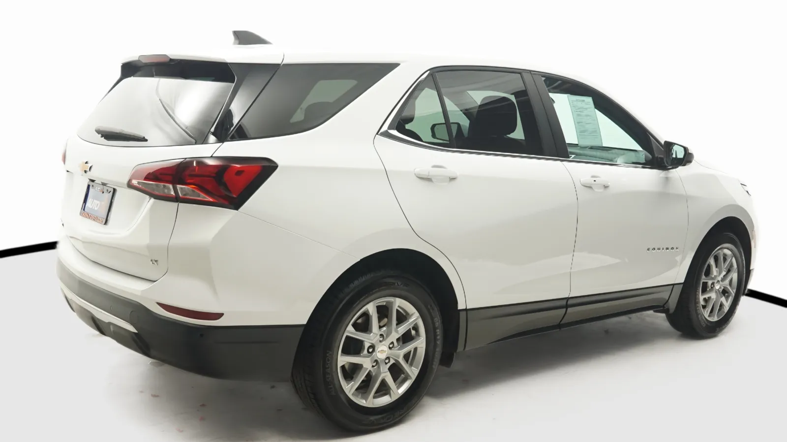 More photos of 2024 Chevrolet Equinox LT at Auto City, CA