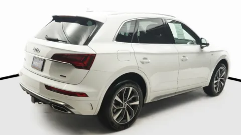 More photos of 2023 Audi Q5 S line Premium Plus at Auto City, CA