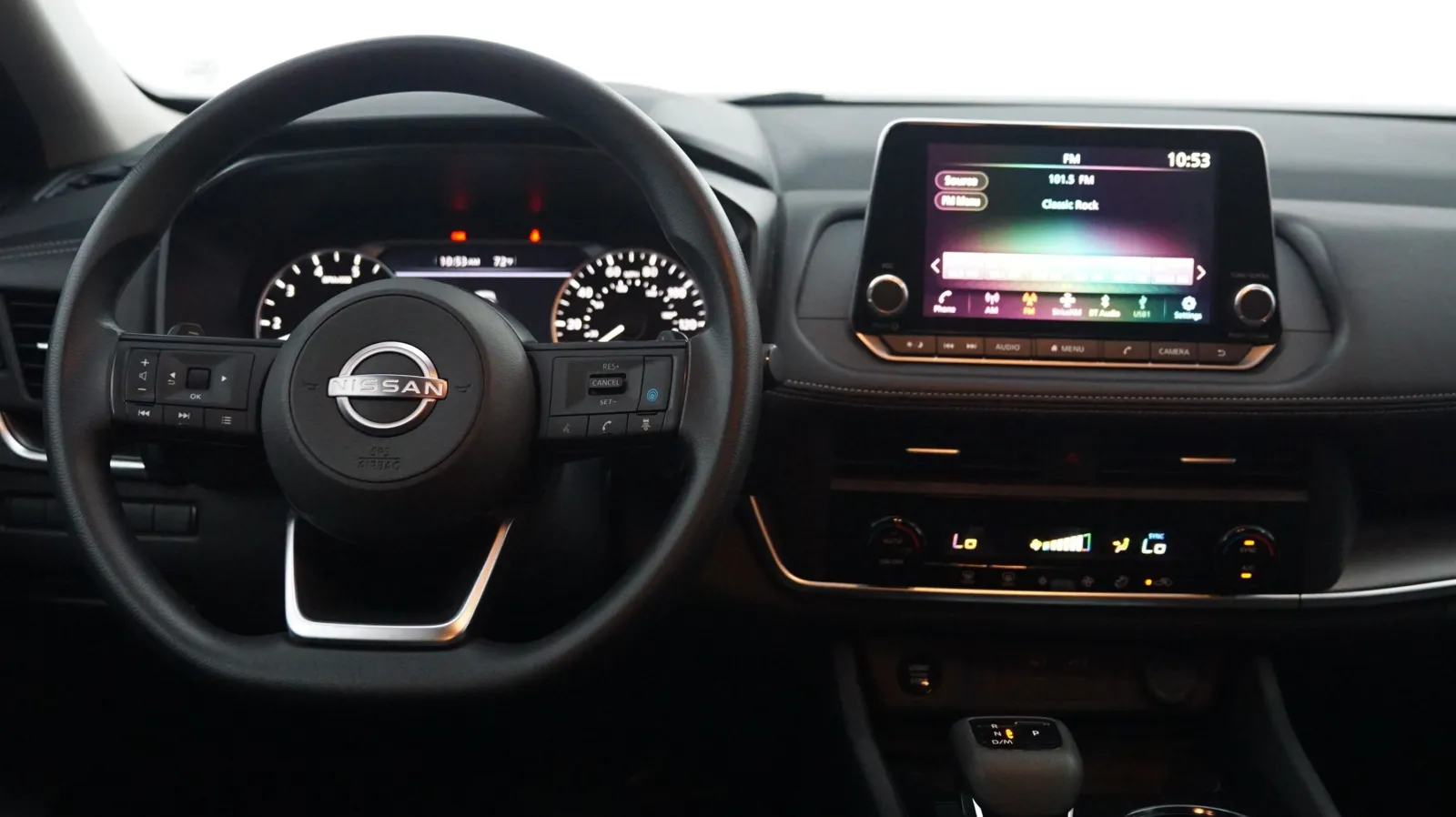 More photos of 2024 Nissan Rogue SV at Auto City, CA