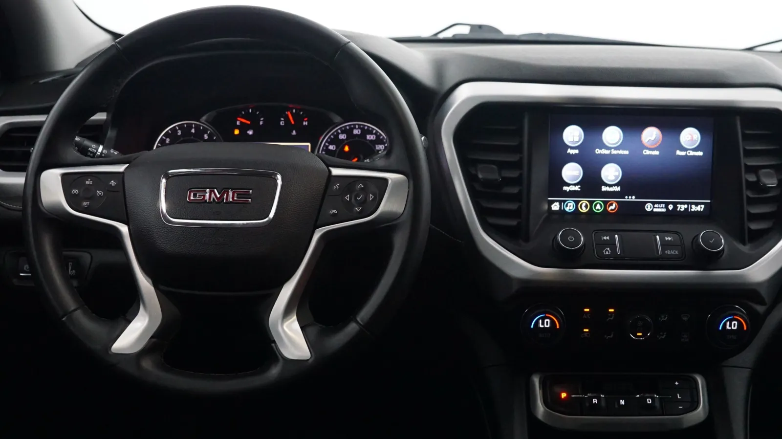 More photos of 2023 GMC Acadia SLT at Auto City, CA