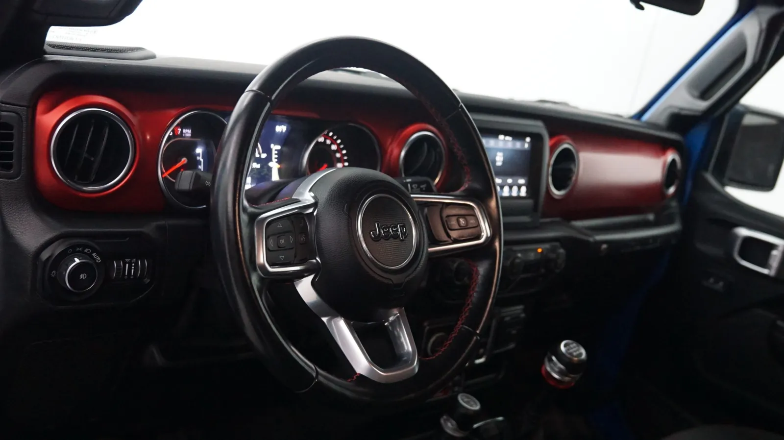 More photos of 2021 Jeep Wrangler Rubicon at Auto City, CA