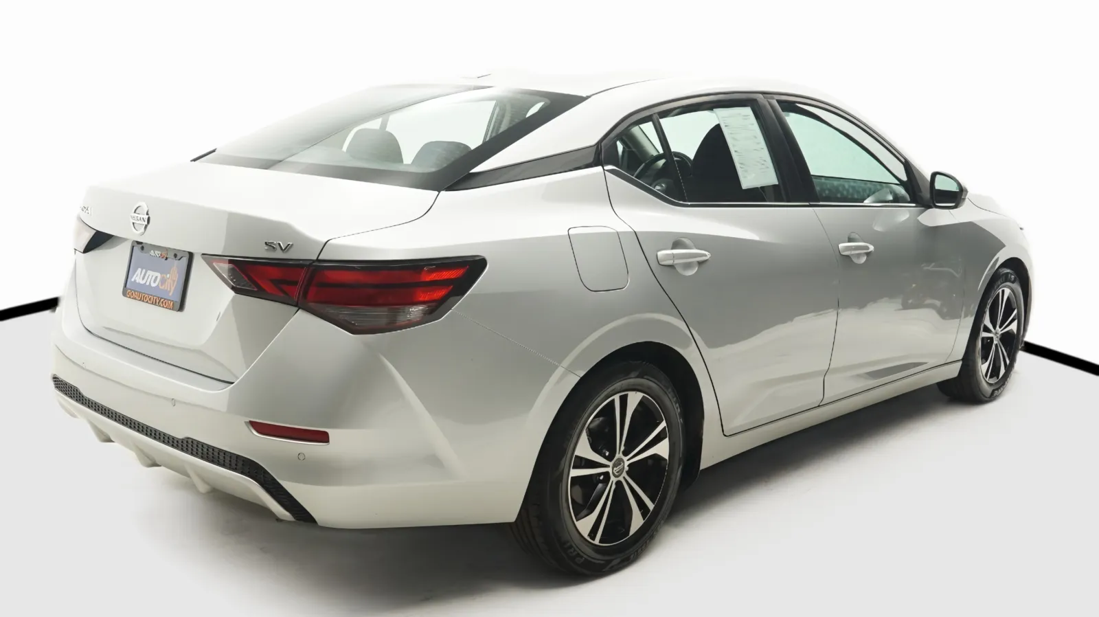 More photos of 2021 Nissan Sentra SV at Auto City, CA