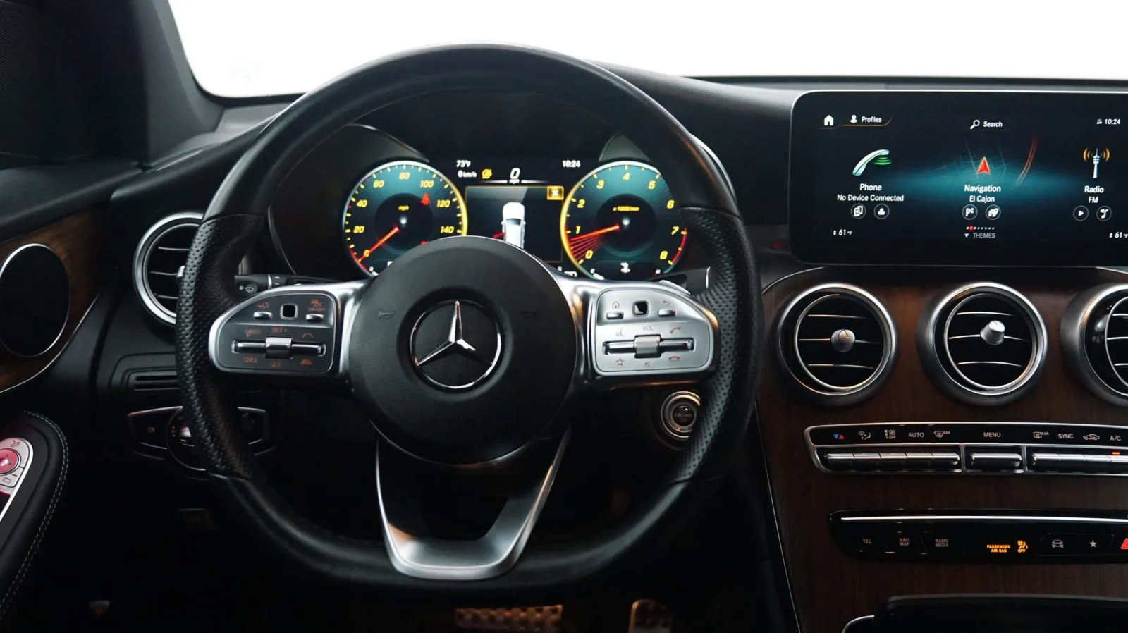 More photos of 2022 Mercedes-Benz GLC 300 at Auto City, CA
