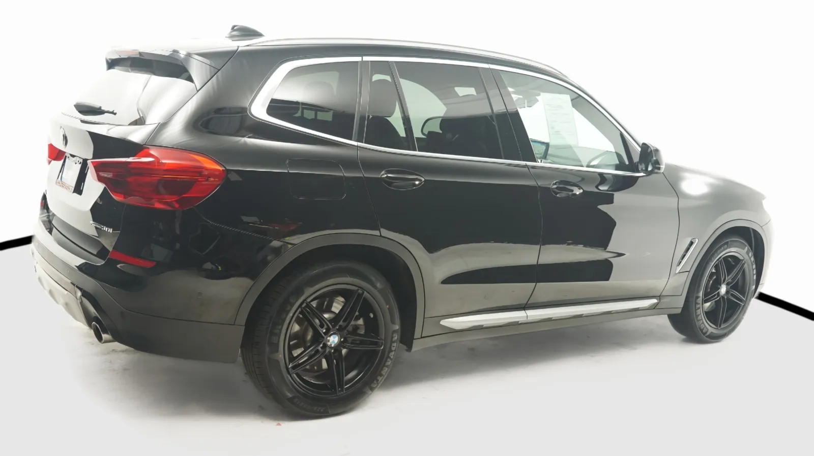 More photos of 2019 BMW X3 sDrive30i at Auto City, CA