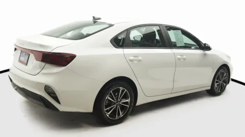 More photos of 2024 Kia Forte LXS at Auto City, CA