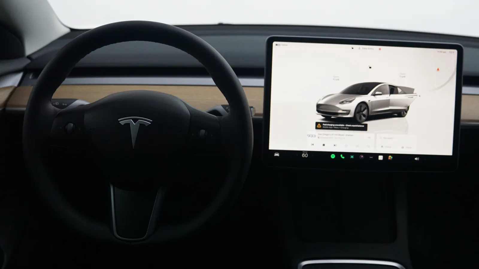 More photos of 2023 Tesla Model 3 at Auto City, CA