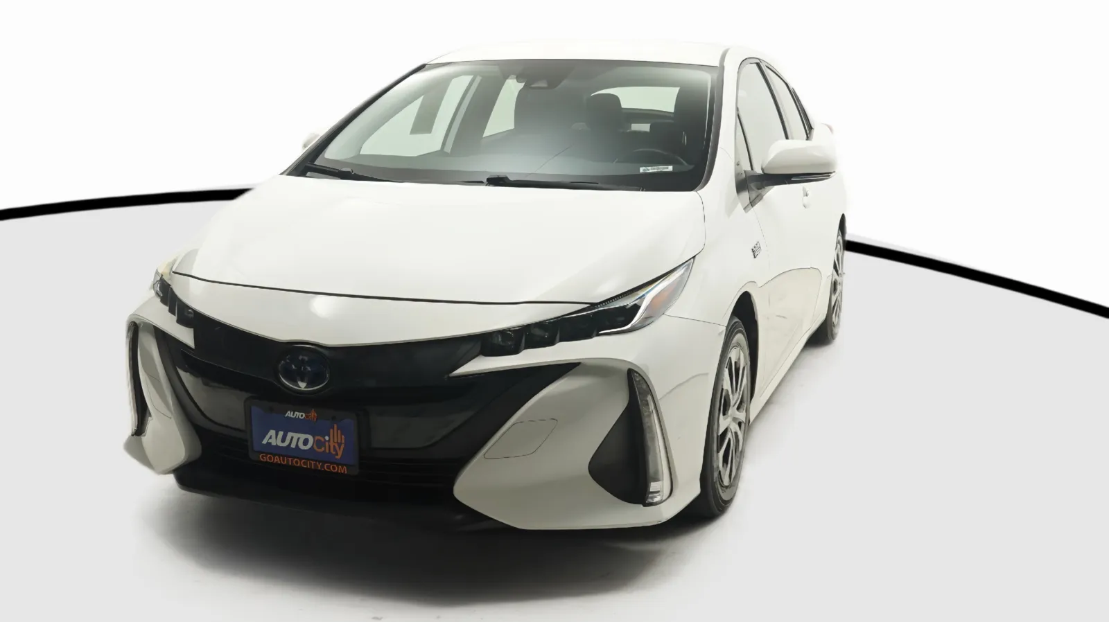 White 2021 Toyota Prius Prime LE for sale in El Cajon, CA