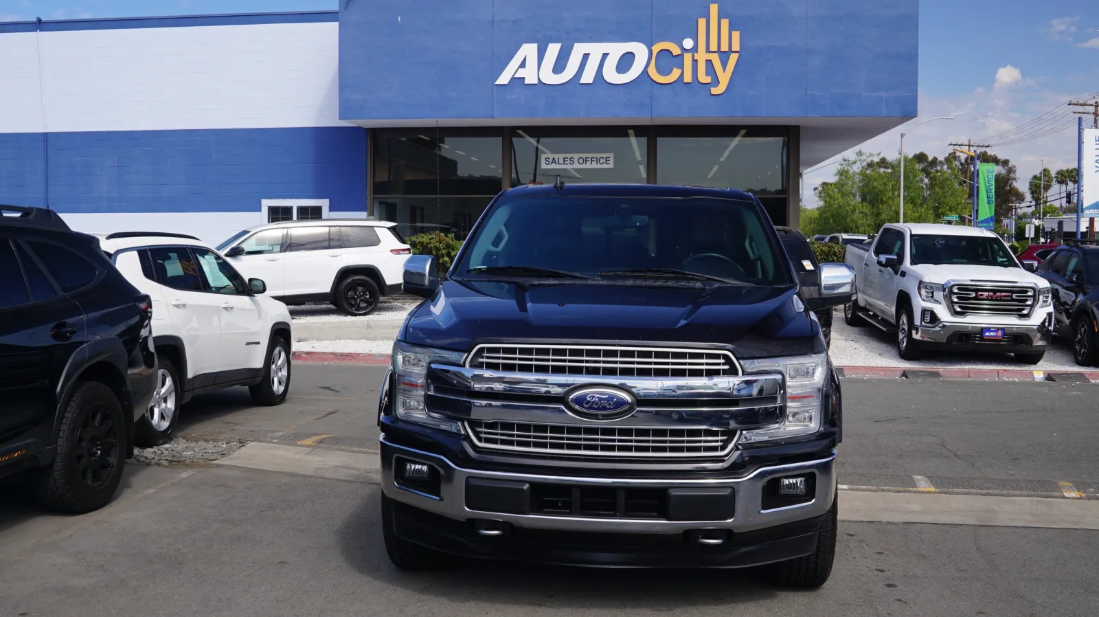 Another view of 2020 Ford F-150 LARIAT for sale in El Cajon, CA at Auto City