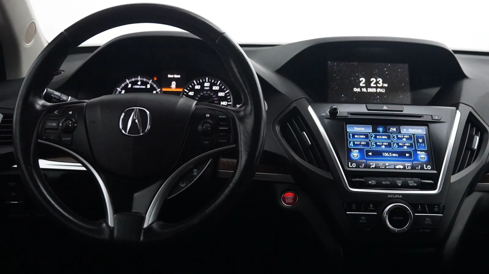 More photos of 2017 Acura MDX w/Technology Pkg at Auto City, CA