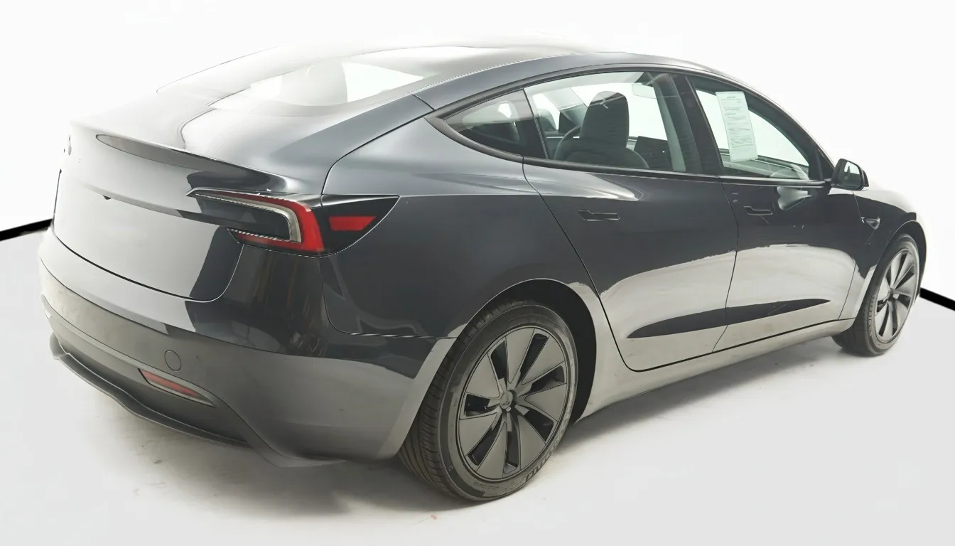 More photos of 2025 Tesla Model 3 Long Range at Auto City, CA