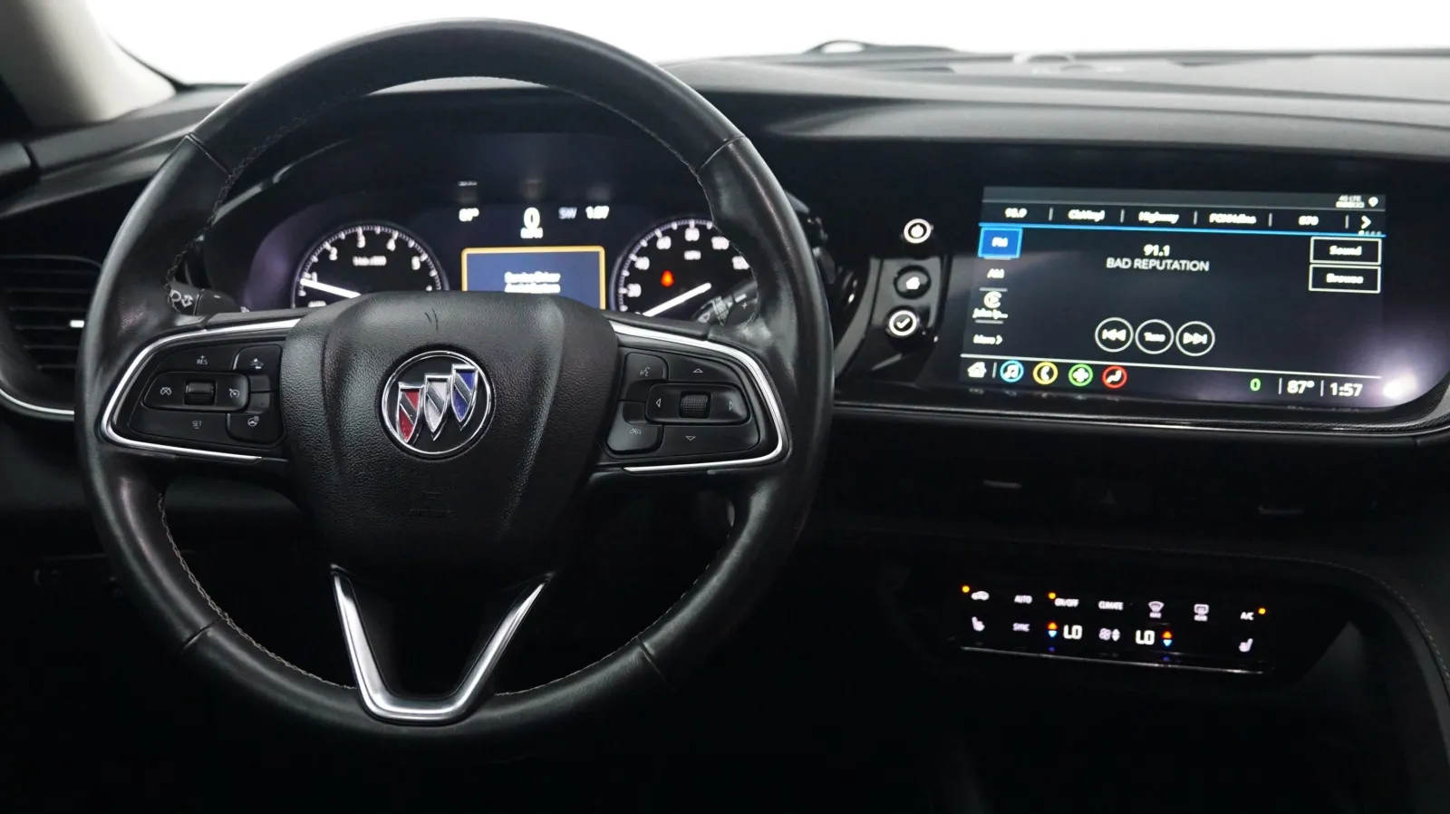 More photos of 2023 Buick Envision Essence at Auto City, CA