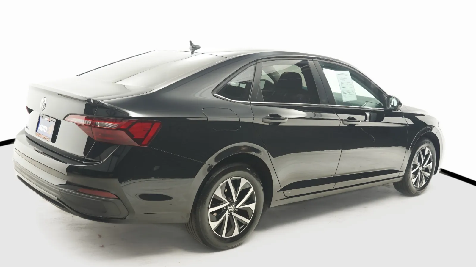 More photos of 2024 Volkswagen Jetta S at Auto City, CA