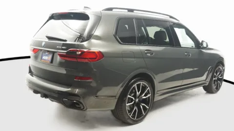 More photos of 2021 BMW X7 xDrive40i at Auto City, CA