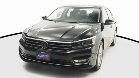 Black 2018 Volkswagen Passat 2.0T SE for sale in El Cajon, CA