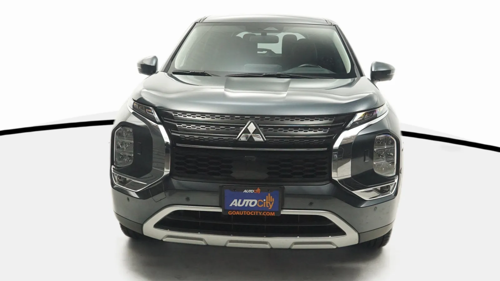 Another view of 2024 Mitsubishi Outlander SE for sale in El Cajon, CA at Auto City