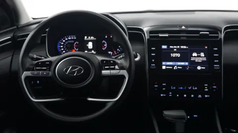 More photos of 2024 Hyundai Tucson SEL at Auto City, CA