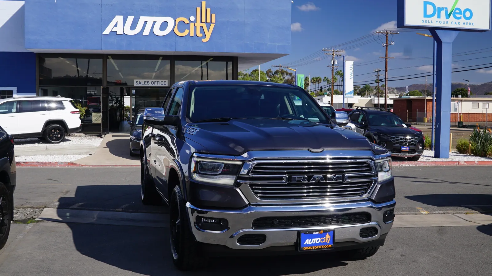 More photos of 2019 Ram 1500 Laramie at Auto City, CA