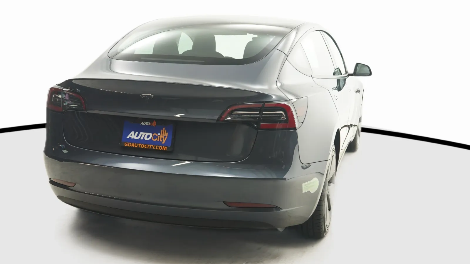More photos of 2023 Tesla Model 3 at Auto City, CA