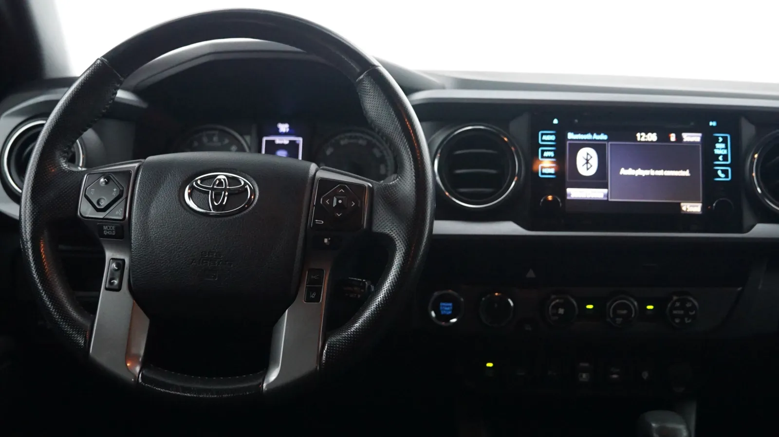More photos of 2019 Toyota Tacoma TRD Off Road at Auto City, CA