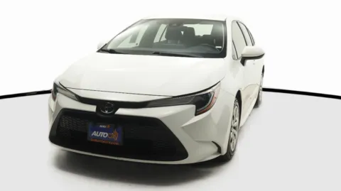 White 2022 Toyota Corolla LE for sale in El Cajon, CA
