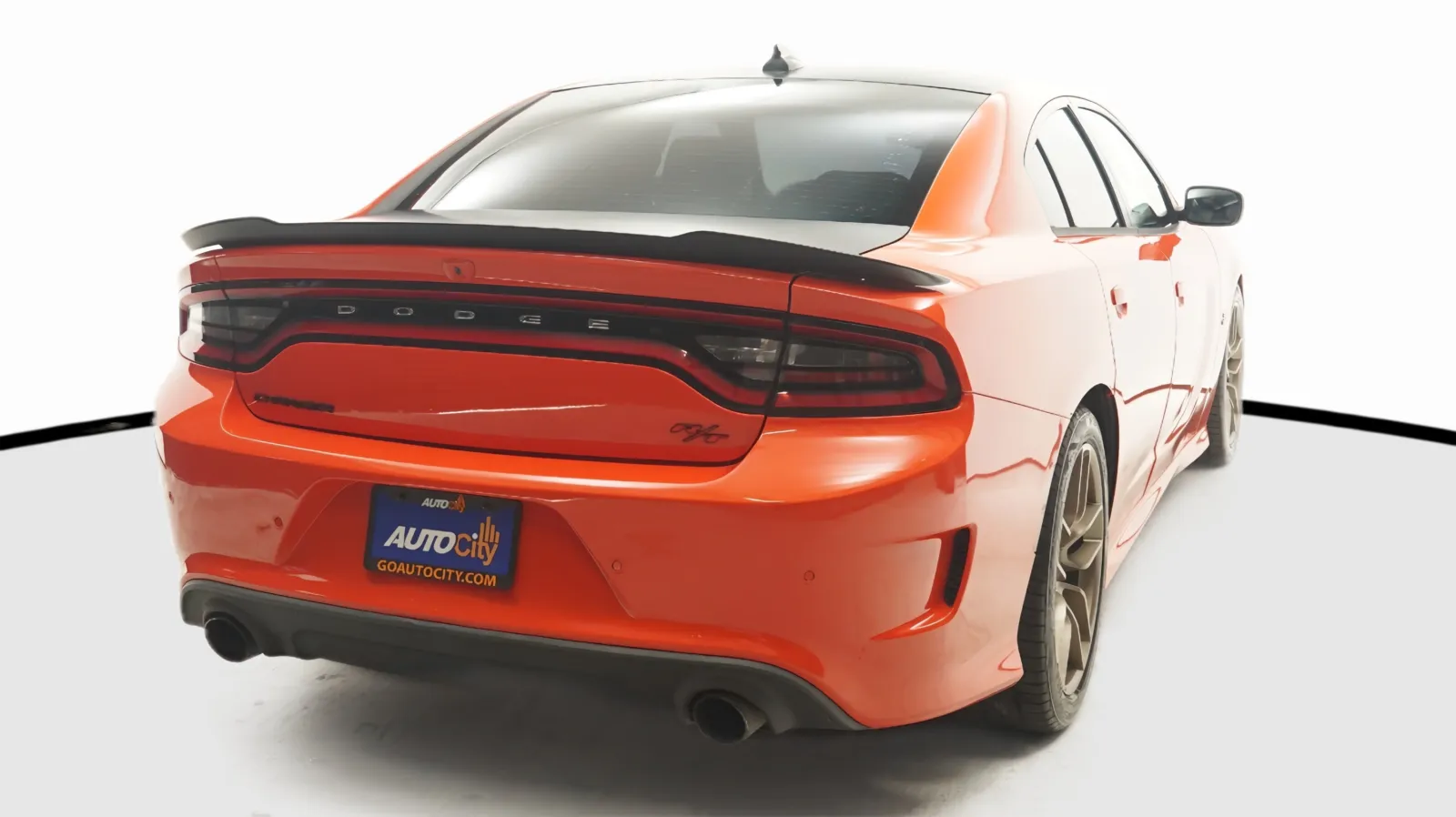 More photos of 2018 Dodge Charger R/T Scat Pack at Auto City, CA